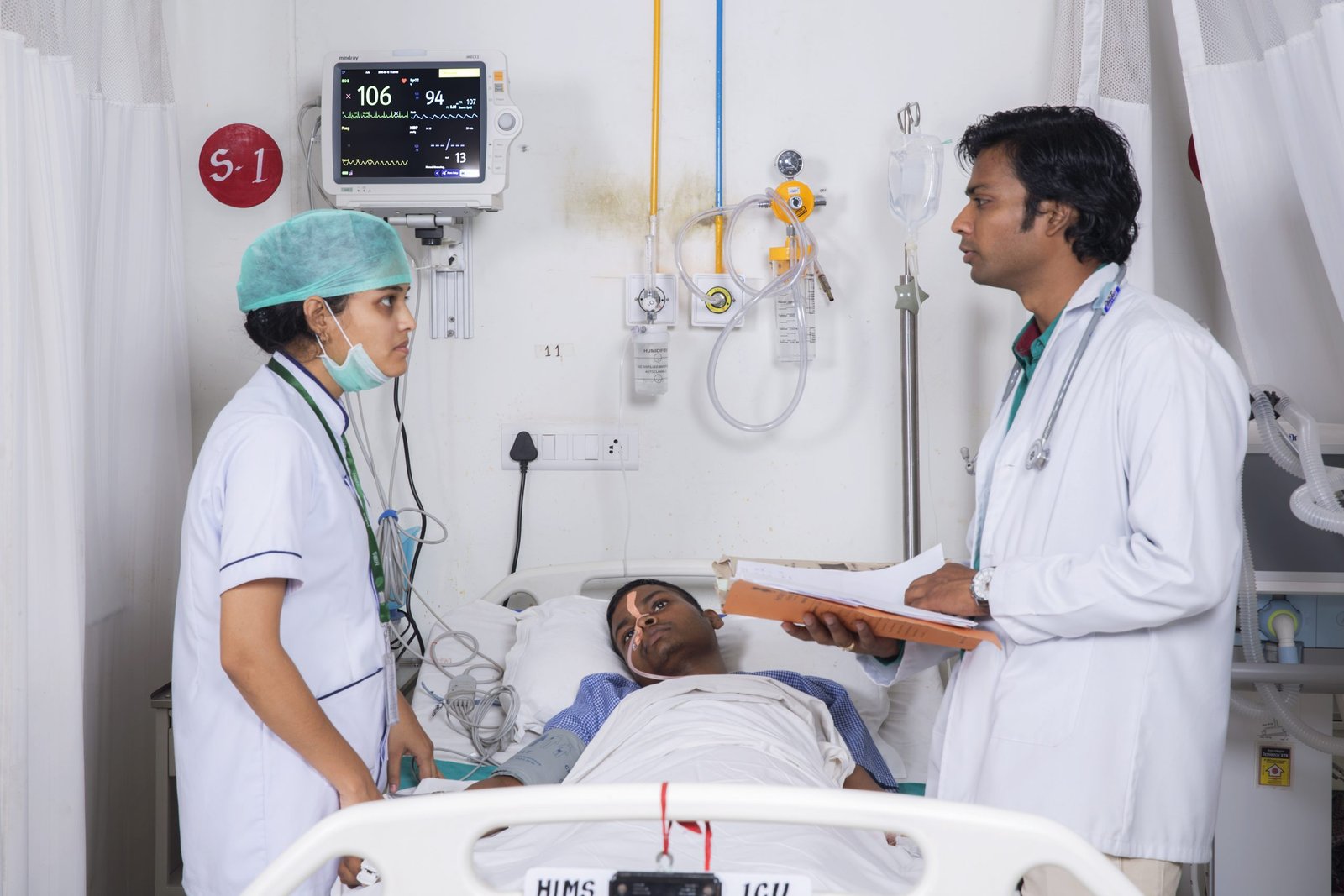 Intensive Care Units (ICU Complex)